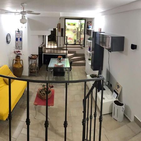Dream House Apartment Бриндизи Екстериор снимка